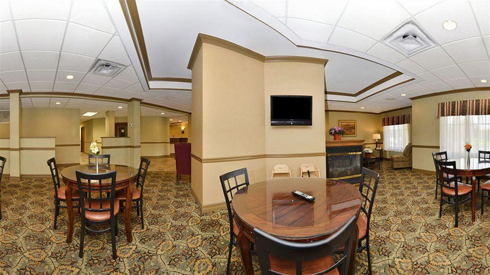 La Quinta By Wyndham Lackawanna Bagian luar foto