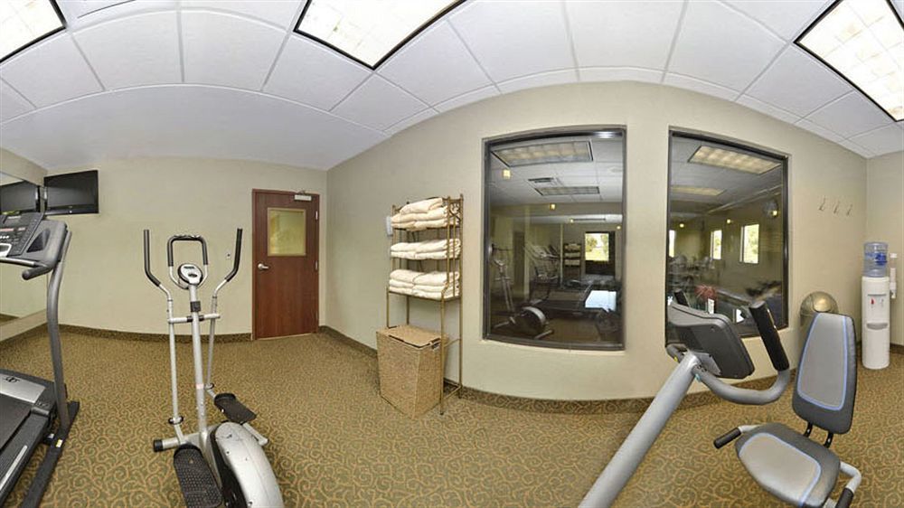 La Quinta By Wyndham Lackawanna Bagian luar foto